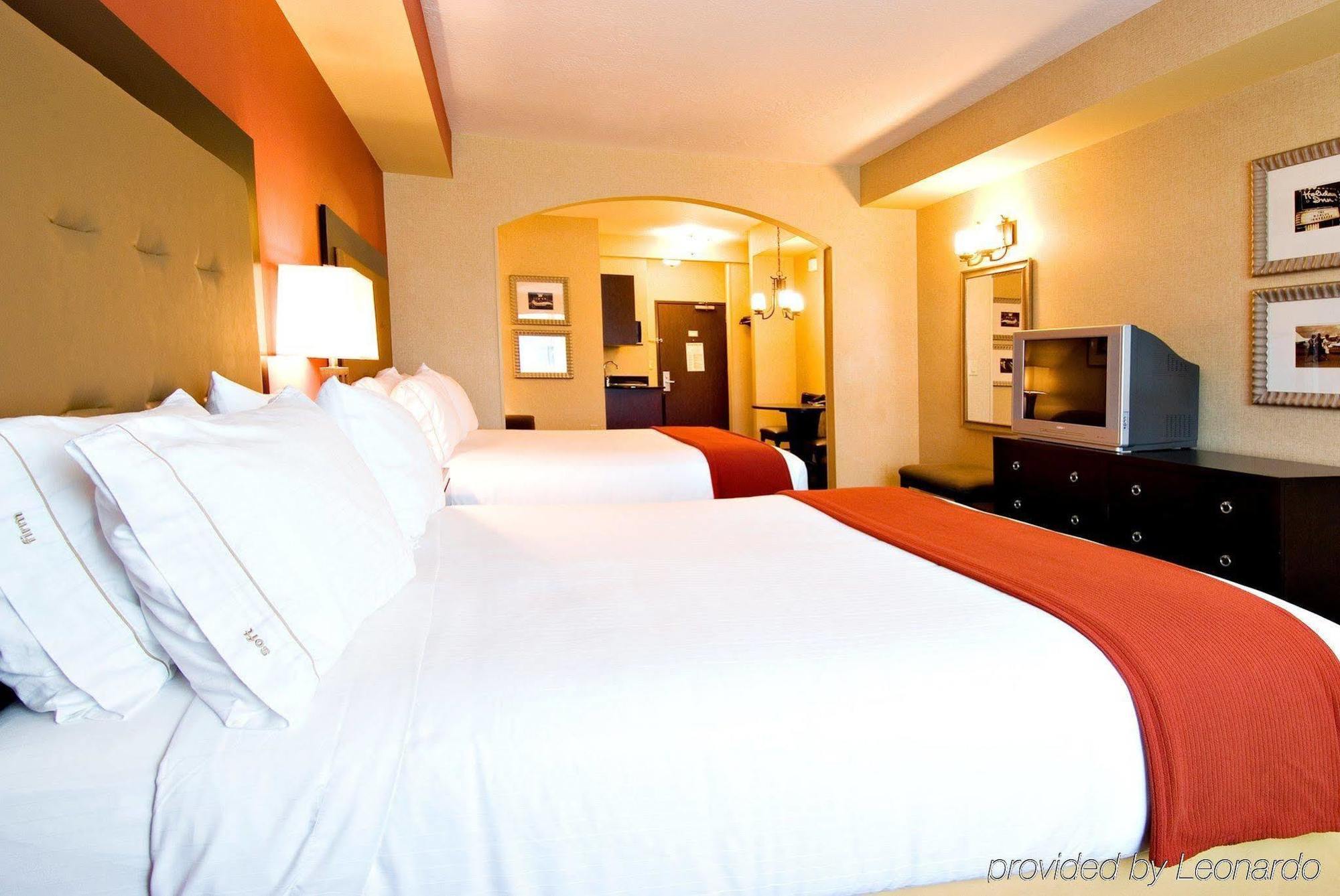 Holiday Inn Express Hotel & Suites Eugene Downtown - University By Ihg Habitación foto